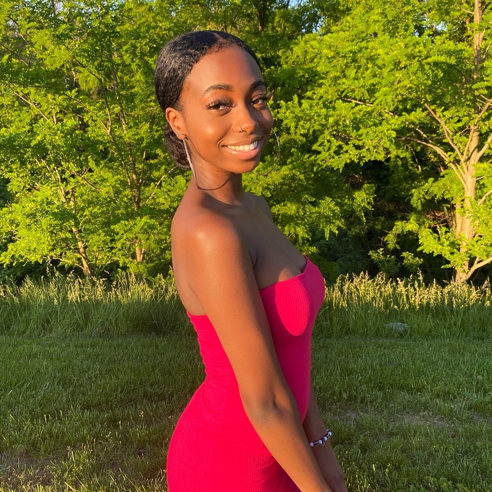 Meet your Posher, Gabrielle